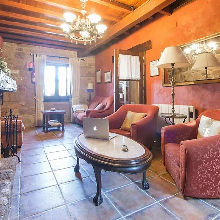 House In O Pindo 102552 By Mo Hotel